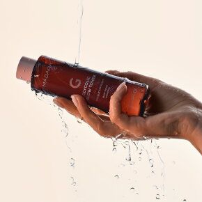 MADARA Organic 5% Glycolic Glow Toner ltd. Edition